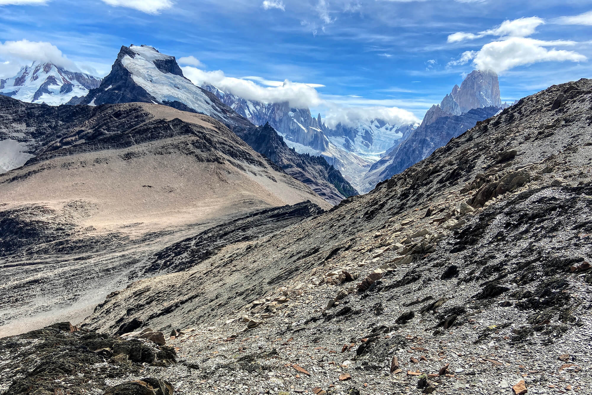 Beyond the Fitz Roy range - Serac Expeditions